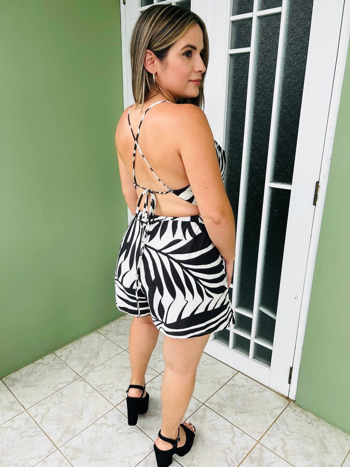 Romper Negro Hojas