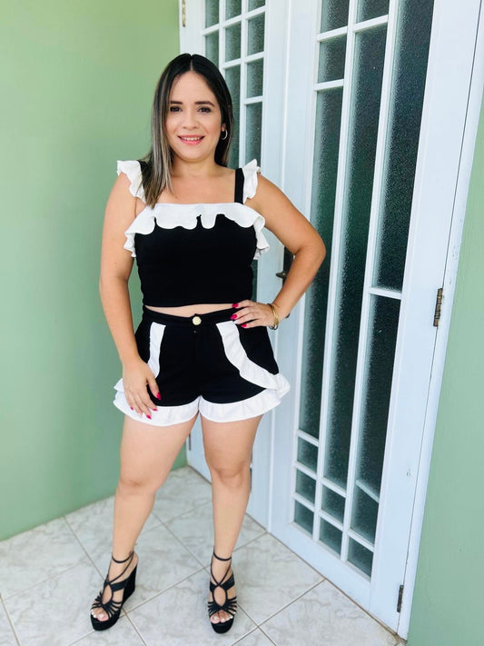 Set black and White